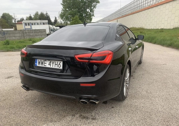 Maserati Ghibli cena 85900 przebieg: 102000, rok produkcji 2015 z Warszawa małe 106